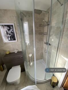 Rain Shower En-Suite 