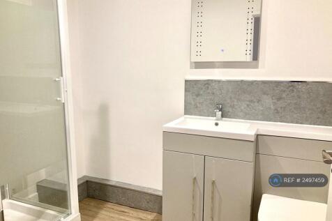 Modern Bathroom