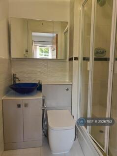 Master En-Suite