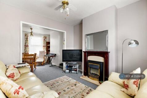 Lounge 2