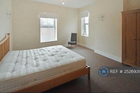 Room 4 (£585.00pcm/£135pcw)