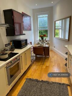 Large Dinning/Kitchen