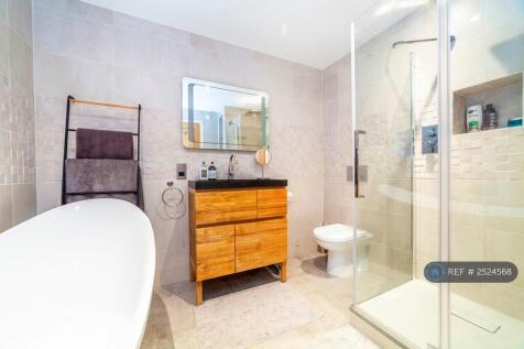 Ensuite Bathroom
