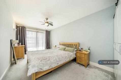 2nd Bedroom