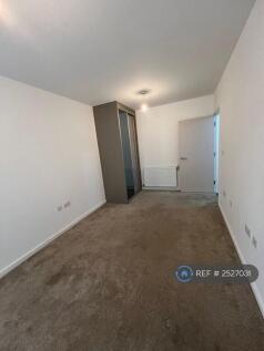Large Double Bedroom