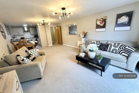 Full Lounge 