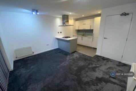 Kitchen/Lounge Area