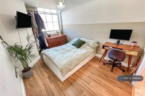Master Double Bedroom