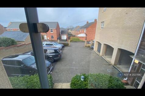 Rear Courtyard/Parking