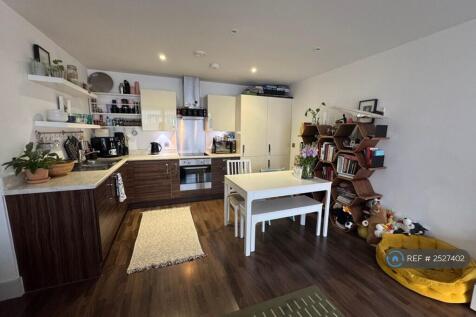 Fully Equipped Open Kitchen With Dining