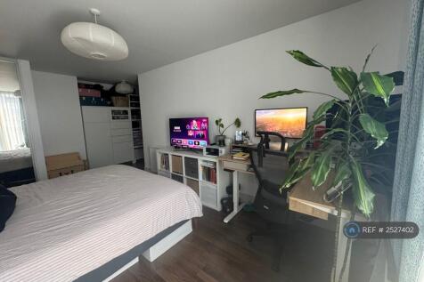 Large Master Bedroom