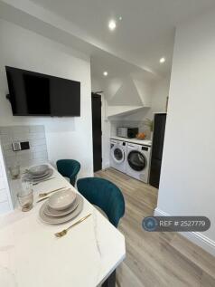Room 2 Communal Washer Dryer