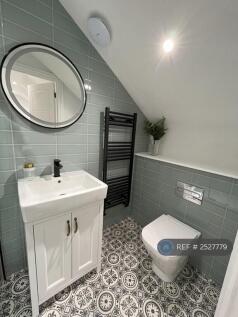 Room 5 En-Suite