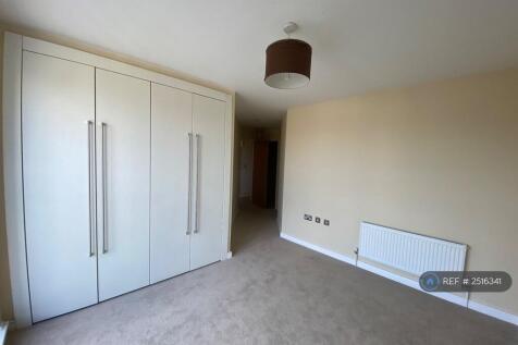 Master Bedroom 2