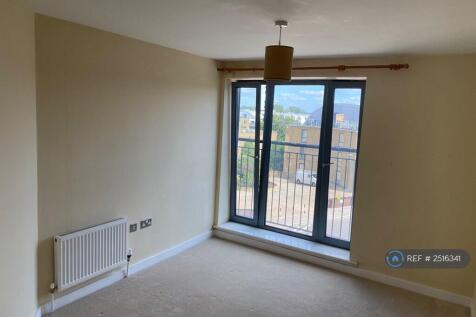 2nd Bedroom 1