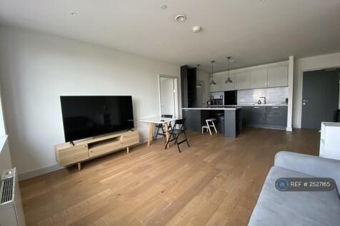 Living Room / Kitchen (Window View)