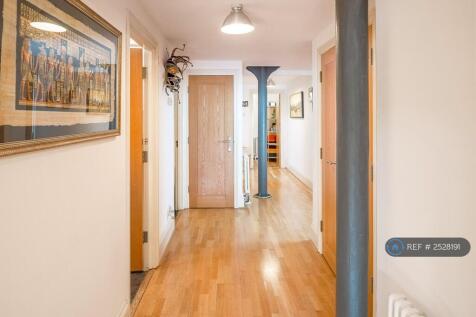 Hallway (1)