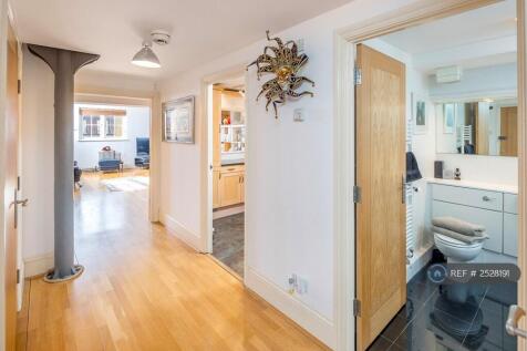 Hallway (2)