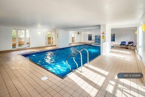 Pool &amp; Spa Area