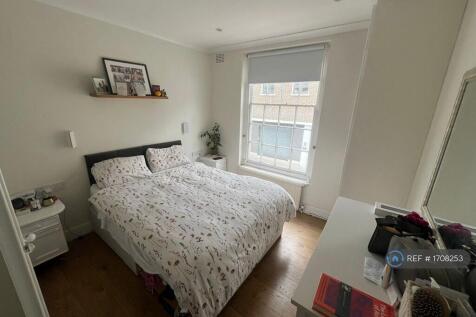 Main Bedroom 1