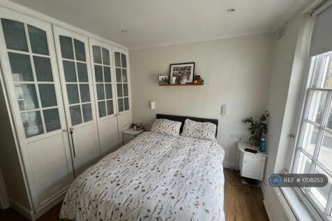 Main Bedroom 2