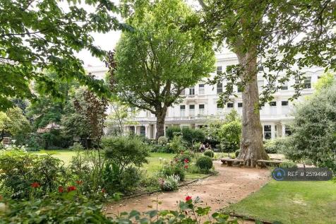 The Evergreen Square Gardens