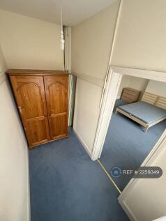 Double Room With Ensuite Dressing Room