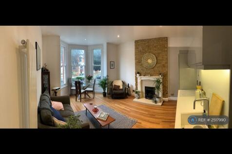 Living Room &amp; Kitchen