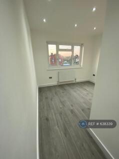 Bedroom 1 Ensuite
