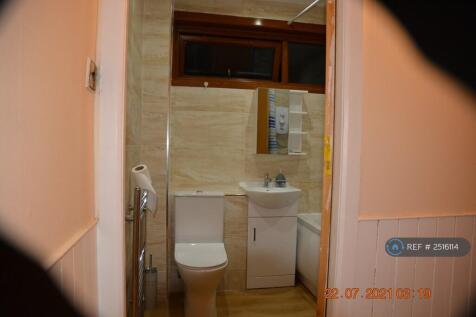 Toilet/Bathroom