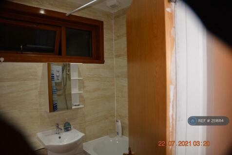 Toilet/Bathroom