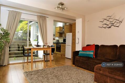 Open Plan Kitchen And Reception