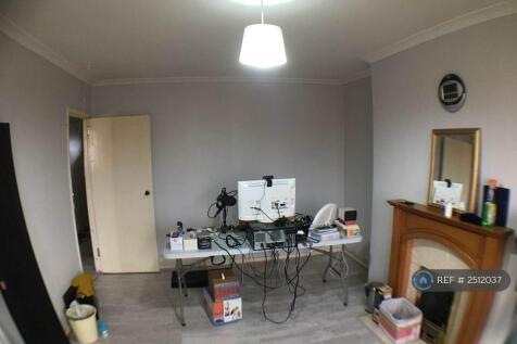 Living Room (West To East)