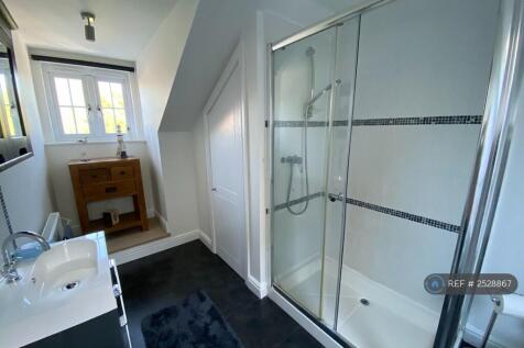 Upstairs Bathroom