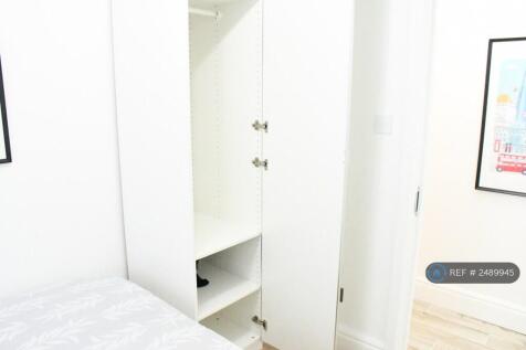Smaller Double Bedroom