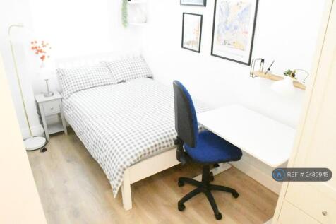 Double Bedroom 3