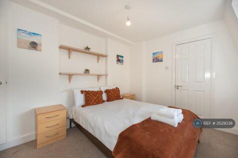 En-Suite Bedroom