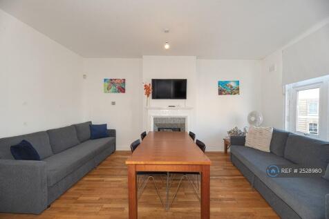 Dining/Living Area