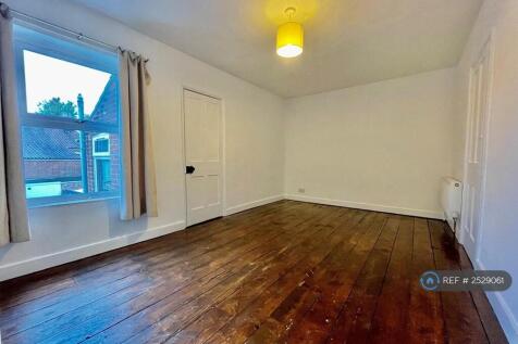 Rear Bedroom 2