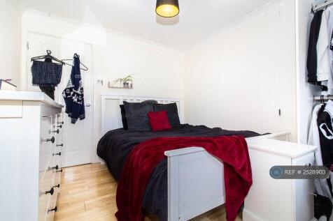 Master Bedroom Photo 1