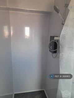 Downstairs Shower 