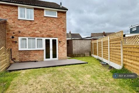 Enclosed Rear Garden