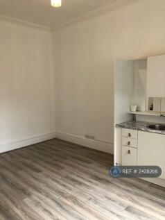 Studio 1 - Living Space