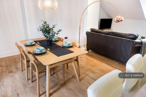 Lounge/Diner 2