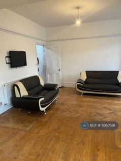 Living Area 2