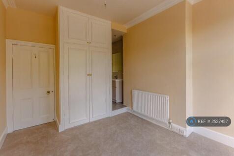 Bedroom With Fixed Wardrobe, Balcony &amp; En Suite