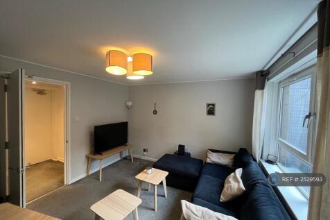 Lounge 2