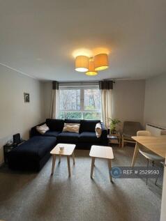 Lounge 3