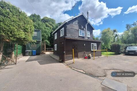 House And Optional Yard