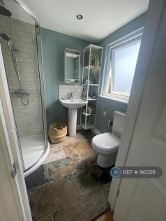 Bathroom (En-Suite On Second Floor)